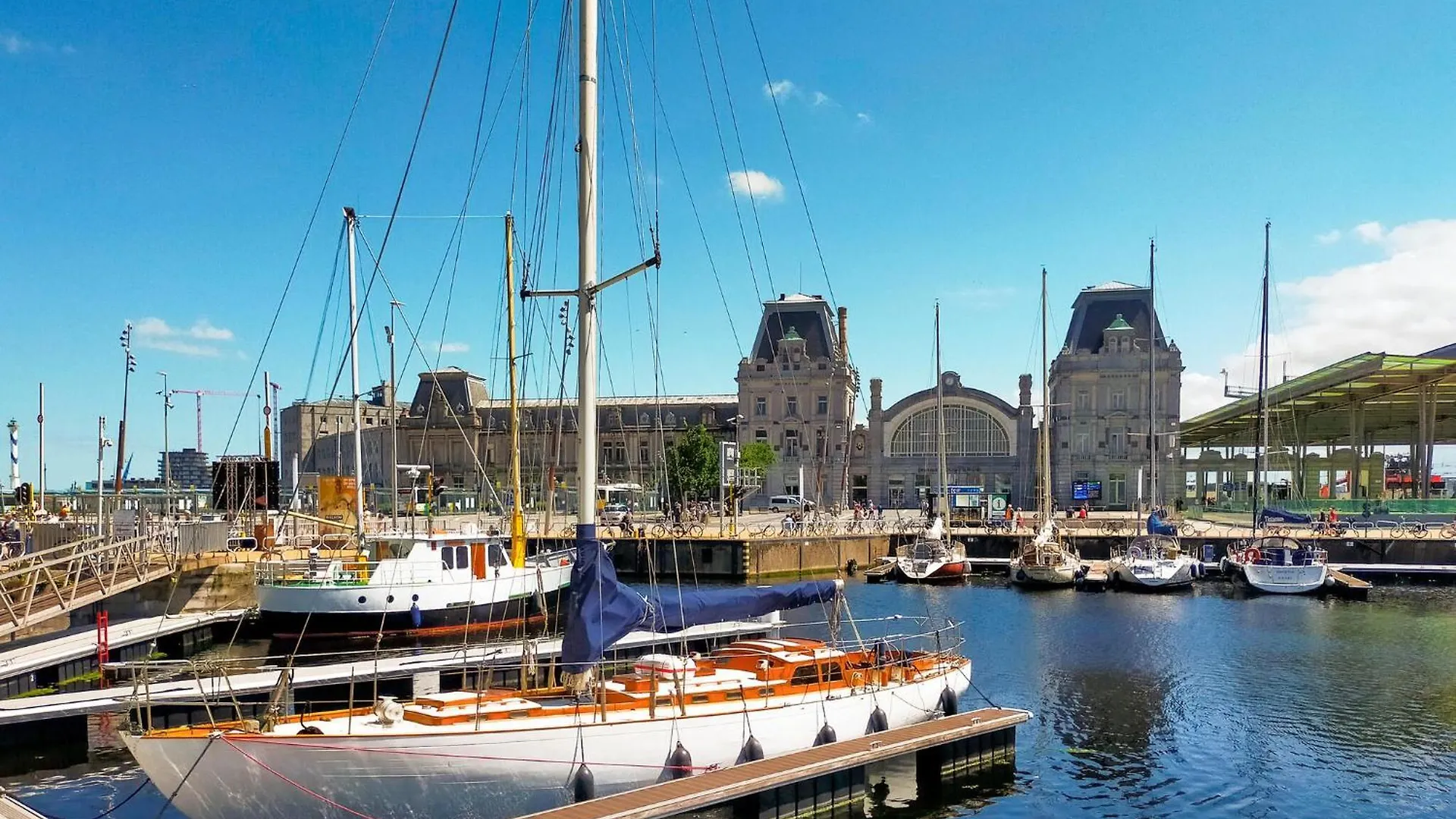 Beautiful Apartment In Oostende With Wifi